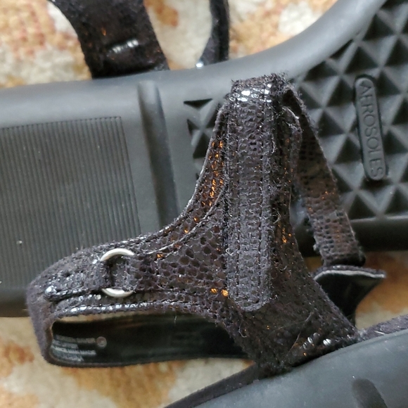 Sandals - Picture 4 of 5